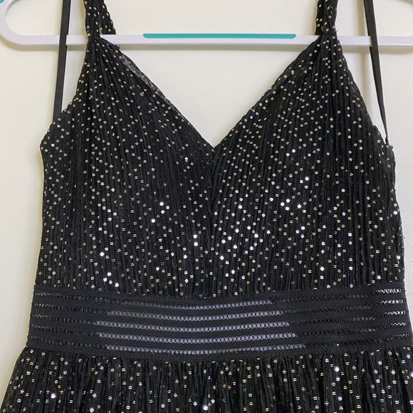 Black Sequin & Sparkle party Dress - Picture 2 of 4